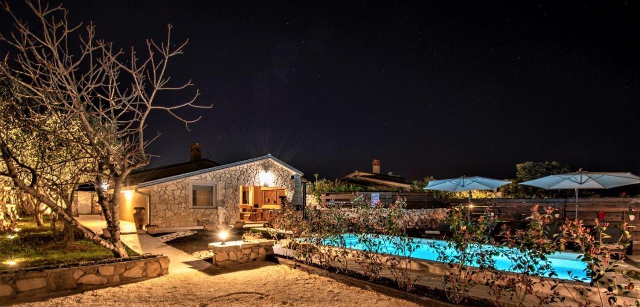 Haus Vita Pula Exterior foto